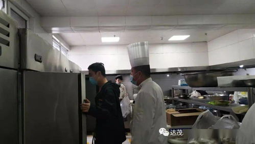 達茂旗市場監督管理局 多措并舉筑牢防線，全力保障“兩會”期間餐飲服務食品安全